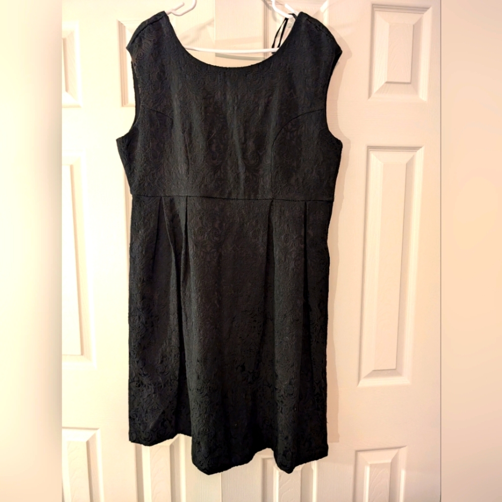 Torrid Brocade Print Black Midi Dress